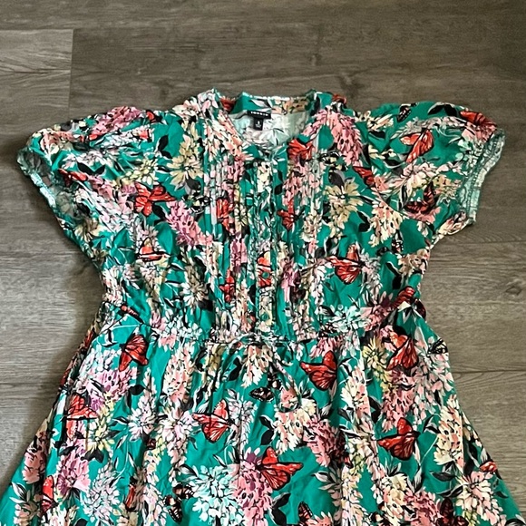 Torrid Stretch Challis Pintuck Tiered Dress Size 2X - Picture 5 of 9